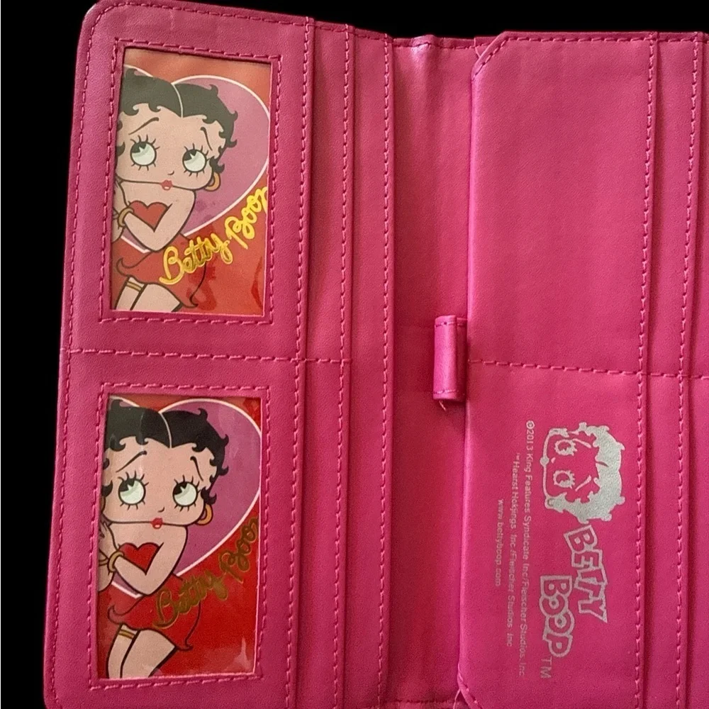 Pre Loved Betty Boop Pink Rhinestone Quilted Wallet • 2013 Collectible